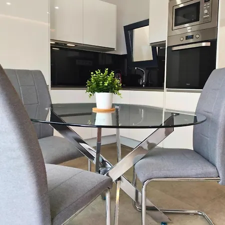 Fontanales Flat Apartment *